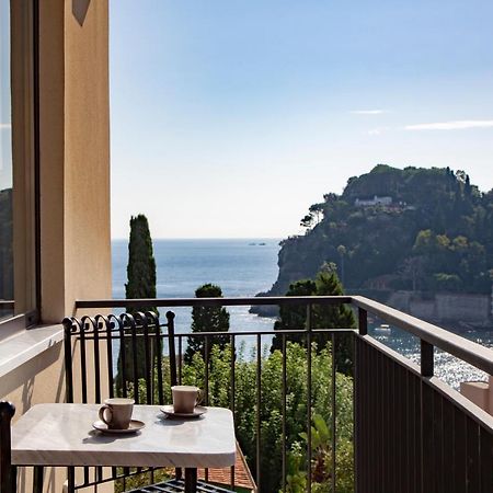 Fenetre Sur Le Blue Apartman Taormina Kültér fotó
